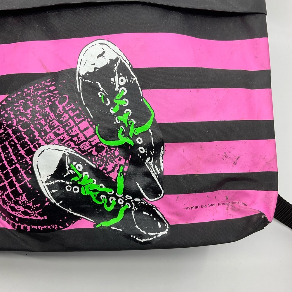 Vintage 90s New Kids on the Block Backpack - Picture 6 of 8